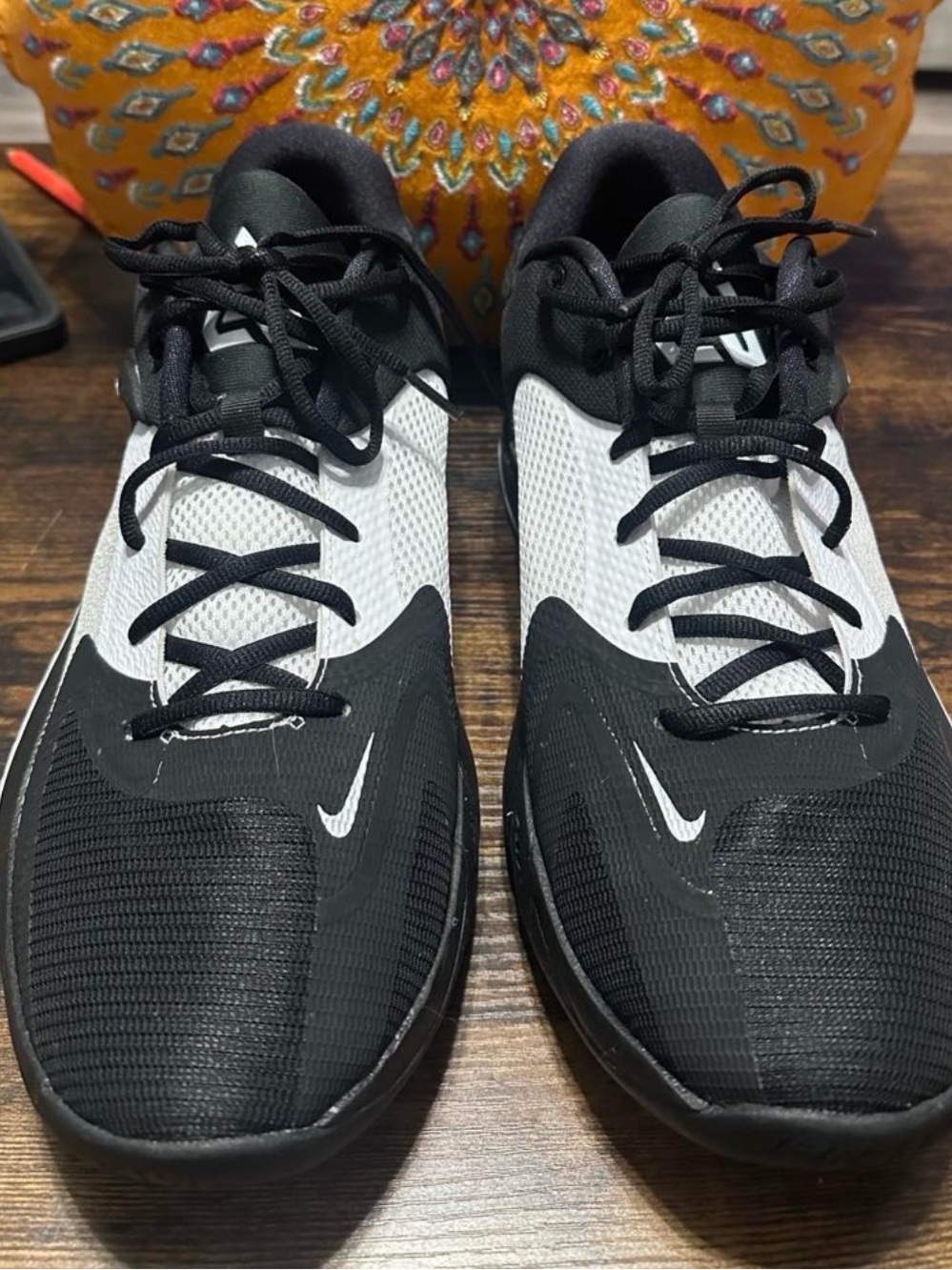 Nike Black and White Men's Running Sneakers